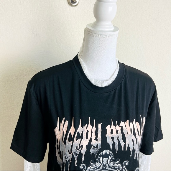 Black & White 2-in-1 Lace Layered Goth Contrast Long Sleeve Graphic Shirt - Picture 5 of 7